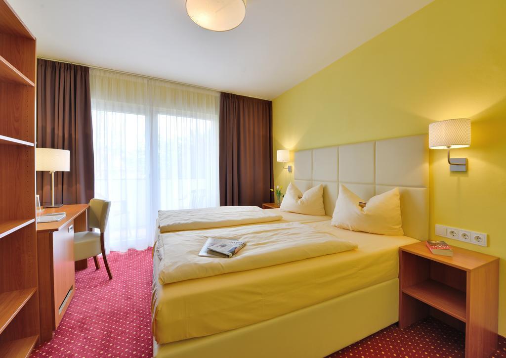 Burghotel Stammhaus نورنبيرغ المظهر الخارجي الصورة